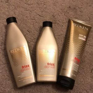 Redken friz dismiss